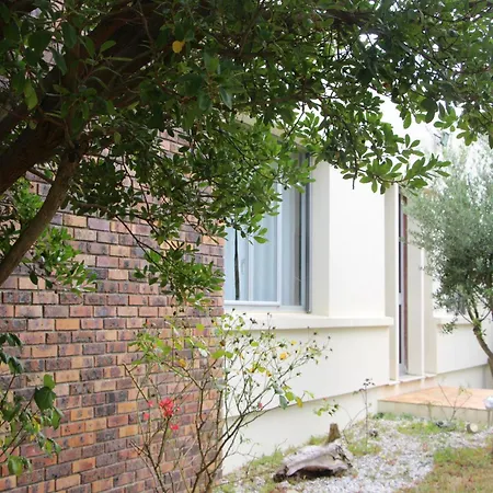 Soulac, Quiet With Everything Good Around Vakantiehuis *